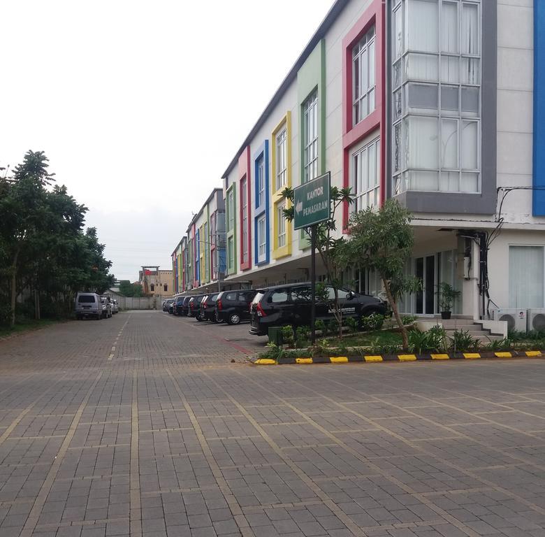 Ananda Apartments @ Suites Metro Cicadas 外观 照片